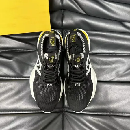 フェンディ スニーカー