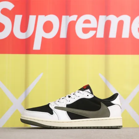 エアジョーダン スニーカー