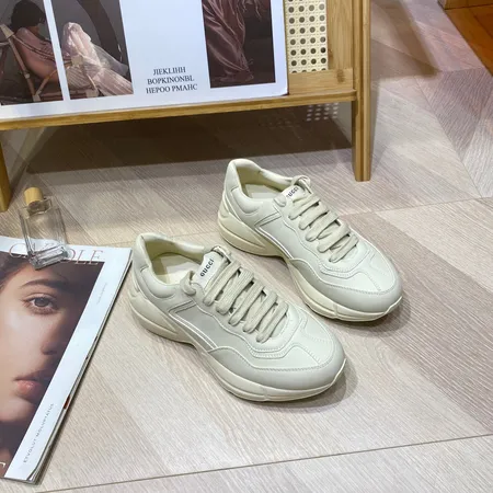 グッチ スニーカー