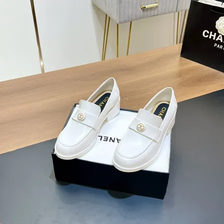 シャネル ビジネスシューズ