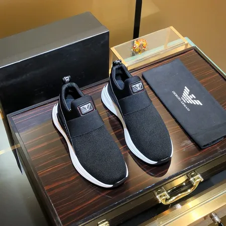 アルマーニ スニーカー