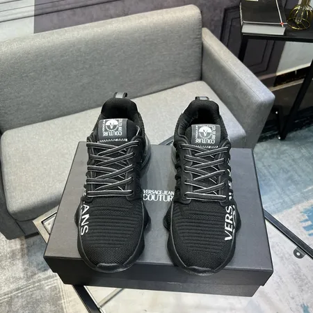 ヴェルサーチ スニーカー