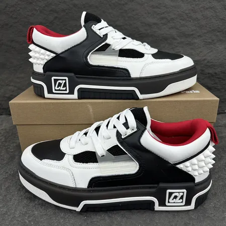 クリスチャン・ルブタン カジュアルシューズ