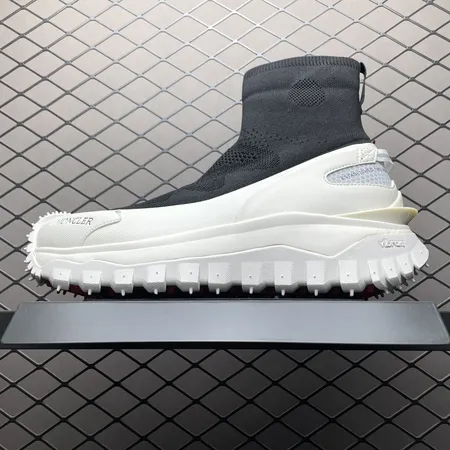 モンクレール スニーカー