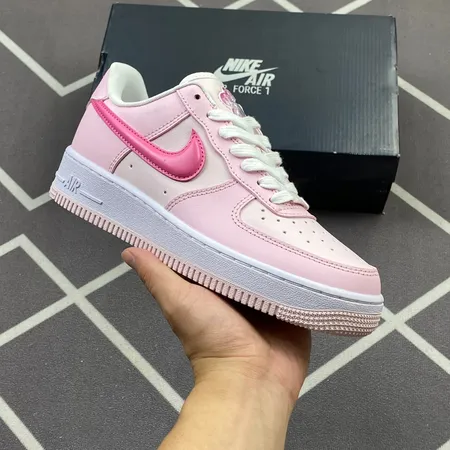 ナイキ カジュアルシューズ