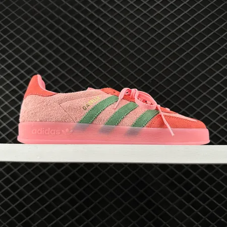 アディダス カジュアルシューズ