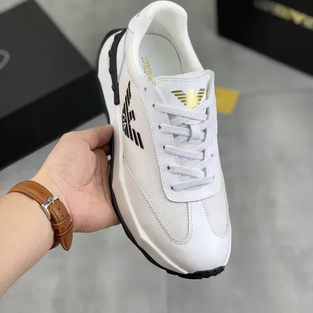 アルマーニ スニーカー