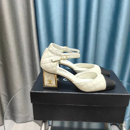 シャネル ビジネスシューズ