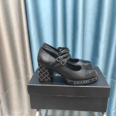 シャネル ビジネスシューズ
