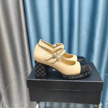 シャネル ビジネスシューズ