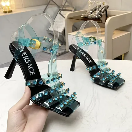 ヴェルサーチ サンダル