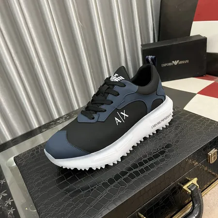 アルマーニ スニーカー