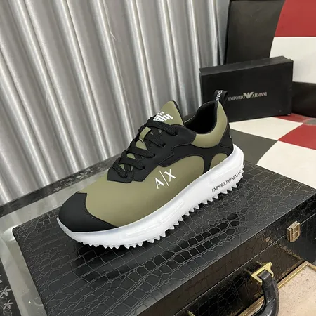 アルマーニ スニーカー