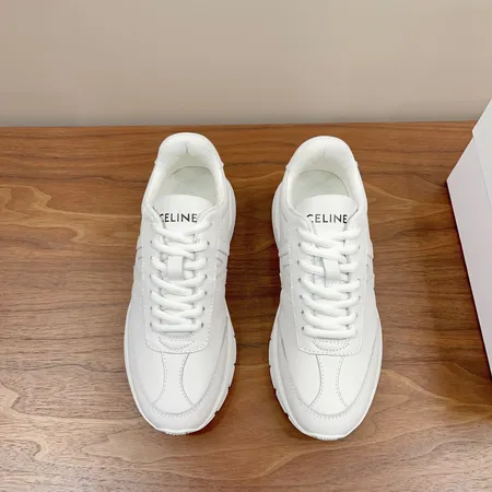 セリーヌ スニーカー
