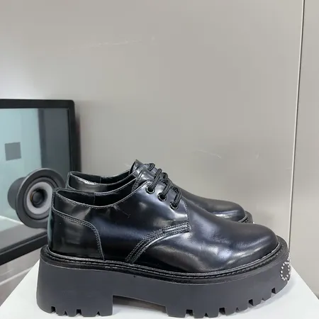 セリーヌ ビジネスシューズ