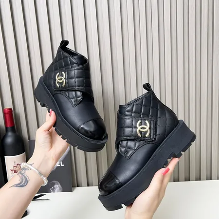 シャネル ビジネスシューズ