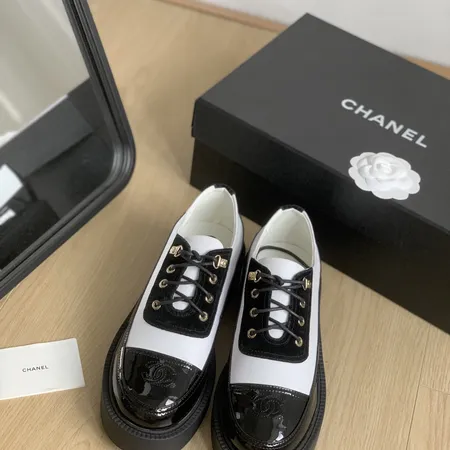 シャネル ビジネスシューズ