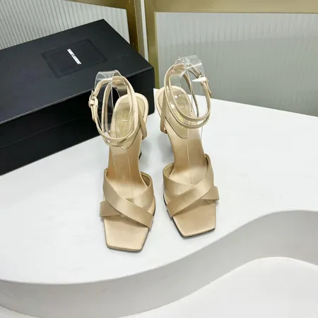 イブサンローラン サンダル