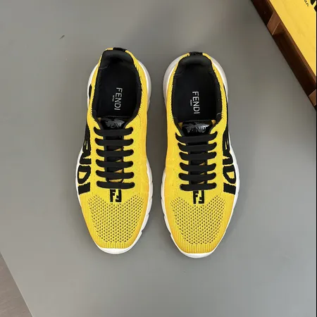 フェンディ スニーカー