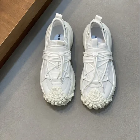 アルマーニ スニーカー