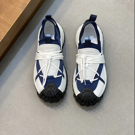 アルマーニ スニーカー