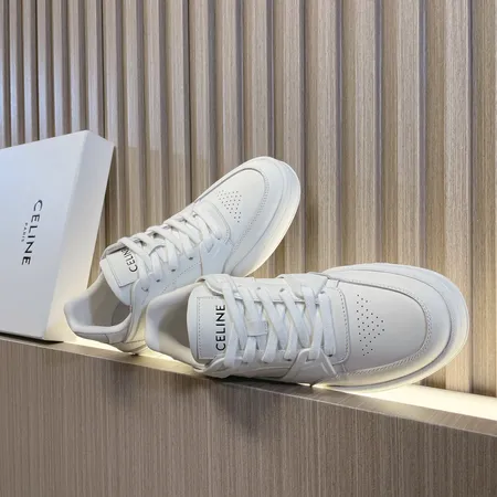 セリーヌ カジュアルシューズ