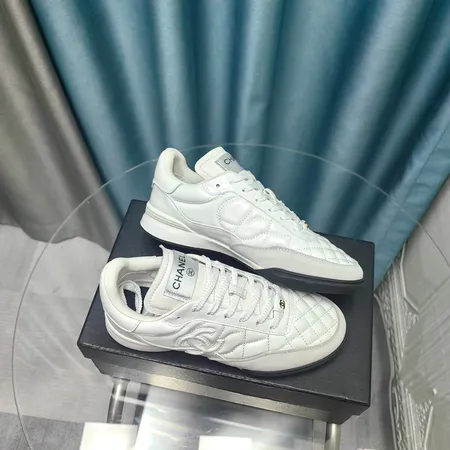 シャネル スニーカー