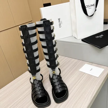 セリーヌ サンダル