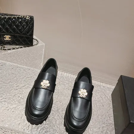 シャネル ビジネスシューズ