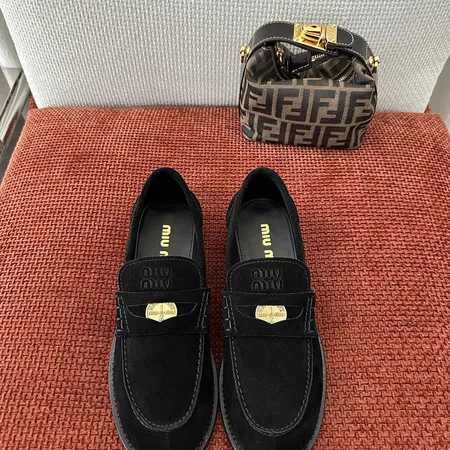 ミュウミュウ ビジネスシューズ