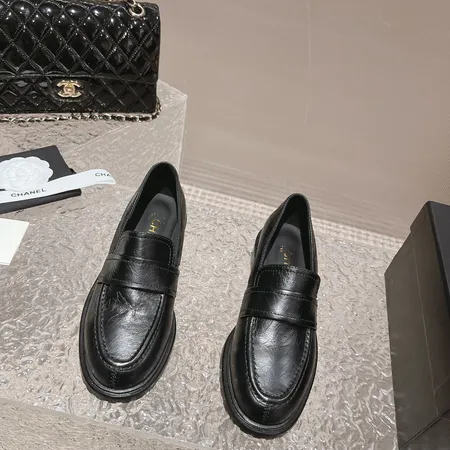 シャネル ビジネスシューズ