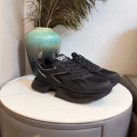 ドルチェ＆ガッバーナ スニーカー