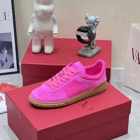 ヴァレンティノ カジュアルシューズ