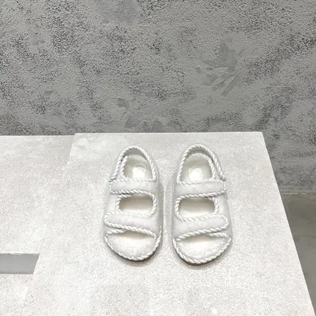 ボッテガ ヴェネタ サンダル