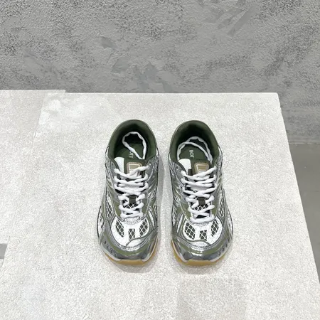 ボッテガ ヴェネタ カジュアルシューズ