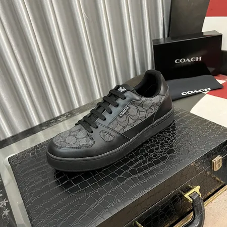 コーチ カジュアルシューズ