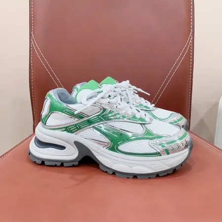 ボッテガ ヴェネタ カジュアルシューズ