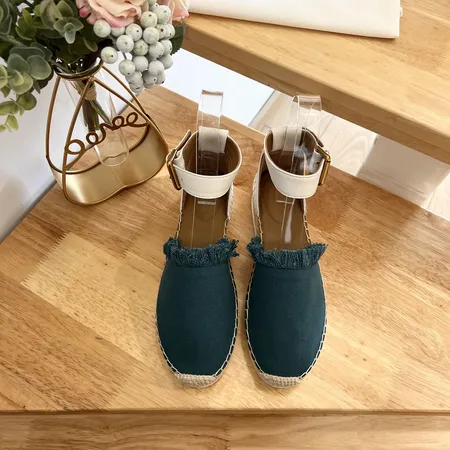 クロエ サンダル