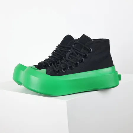 ボッテガ ヴェネタ カジュアルシューズ