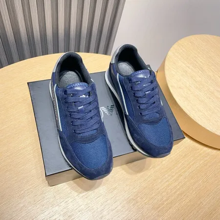 アルマーニ スニーカー