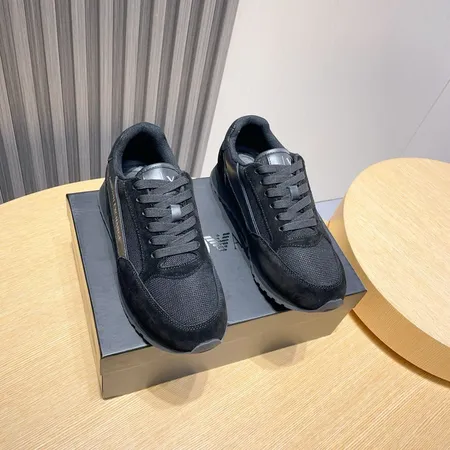 アルマーニ スニーカー