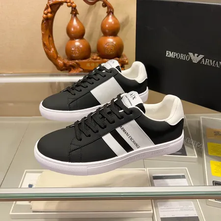 アルマーニ カジュアルシューズ