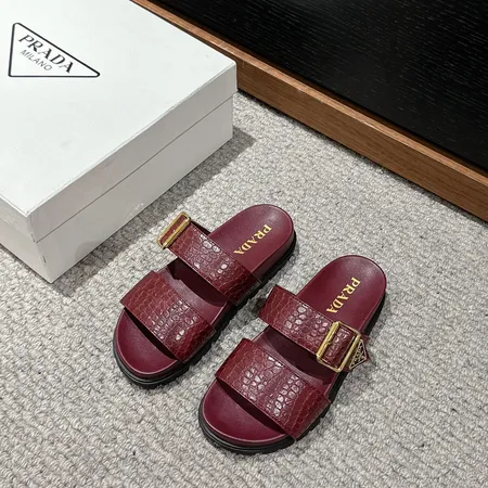 プラダ スリッパ
