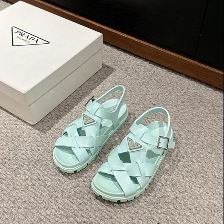 プラダ サンダル
