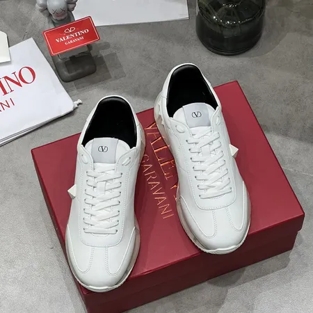 ヴァレンティノ カジュアルシューズ