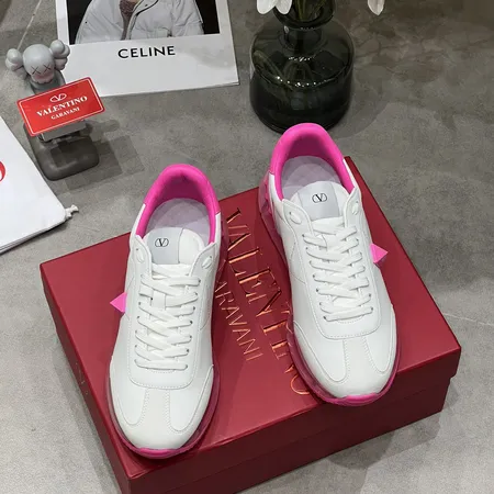 ヴァレンティノ カジュアルシューズ