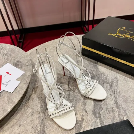 クリスチャン・ルブタン サンダル