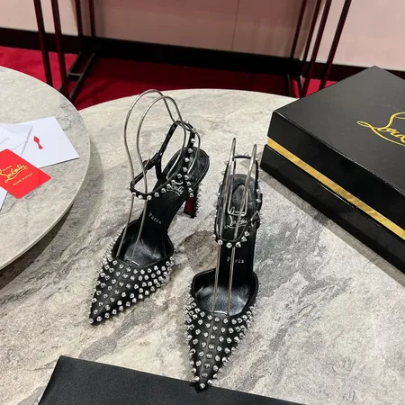 クリスチャン・ルブタン サンダル