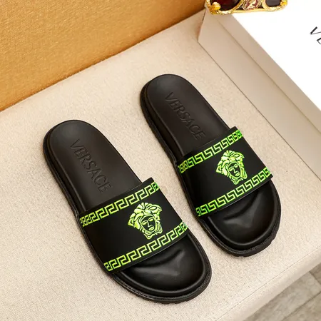 ヴェルサーチ スリッパ