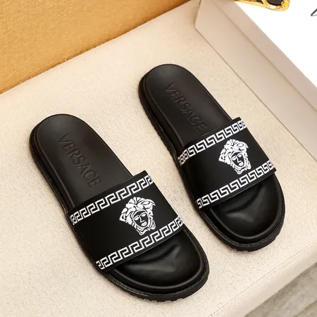 ヴェルサーチ スリッパ
